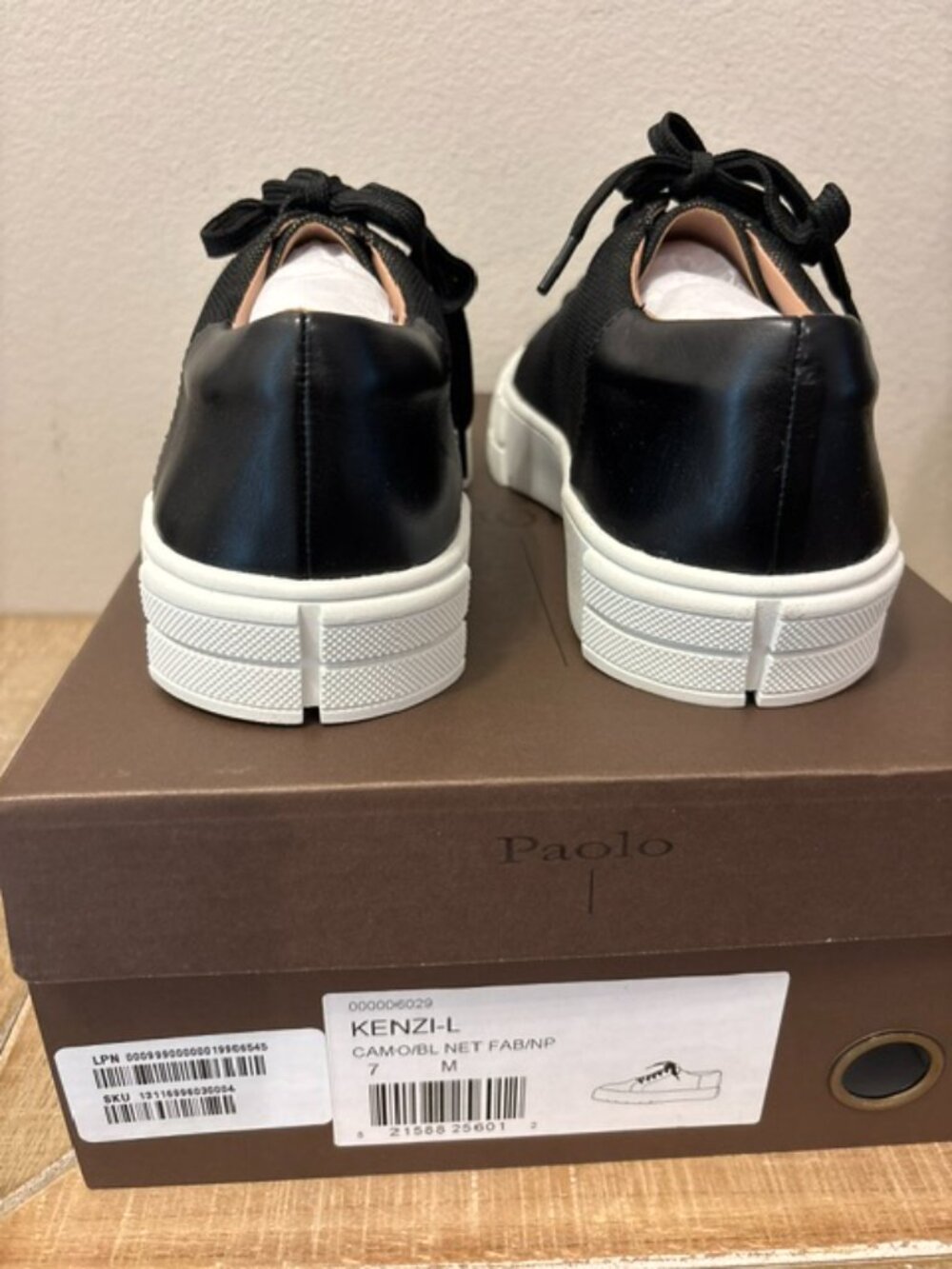 NEW Linea Paolo Kenzi Sneakers – Camo/Black Net Fabric – Women's Sizes 7-10 - Picture 4 of 6